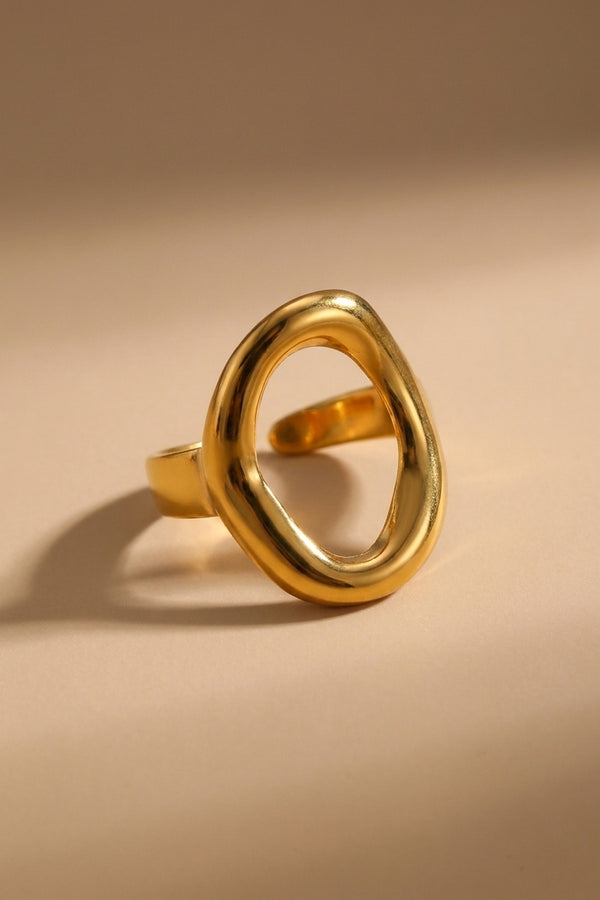 Gold Yara Minimalist Round Trend Ring