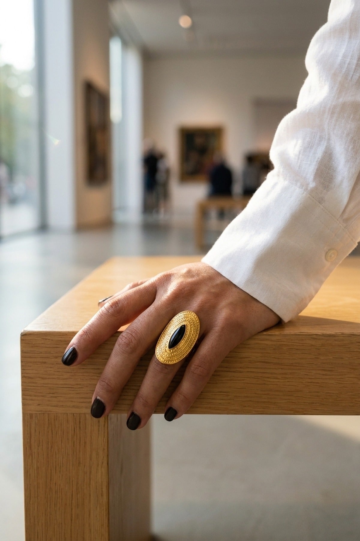 Emaar Oval Open Ring - Black