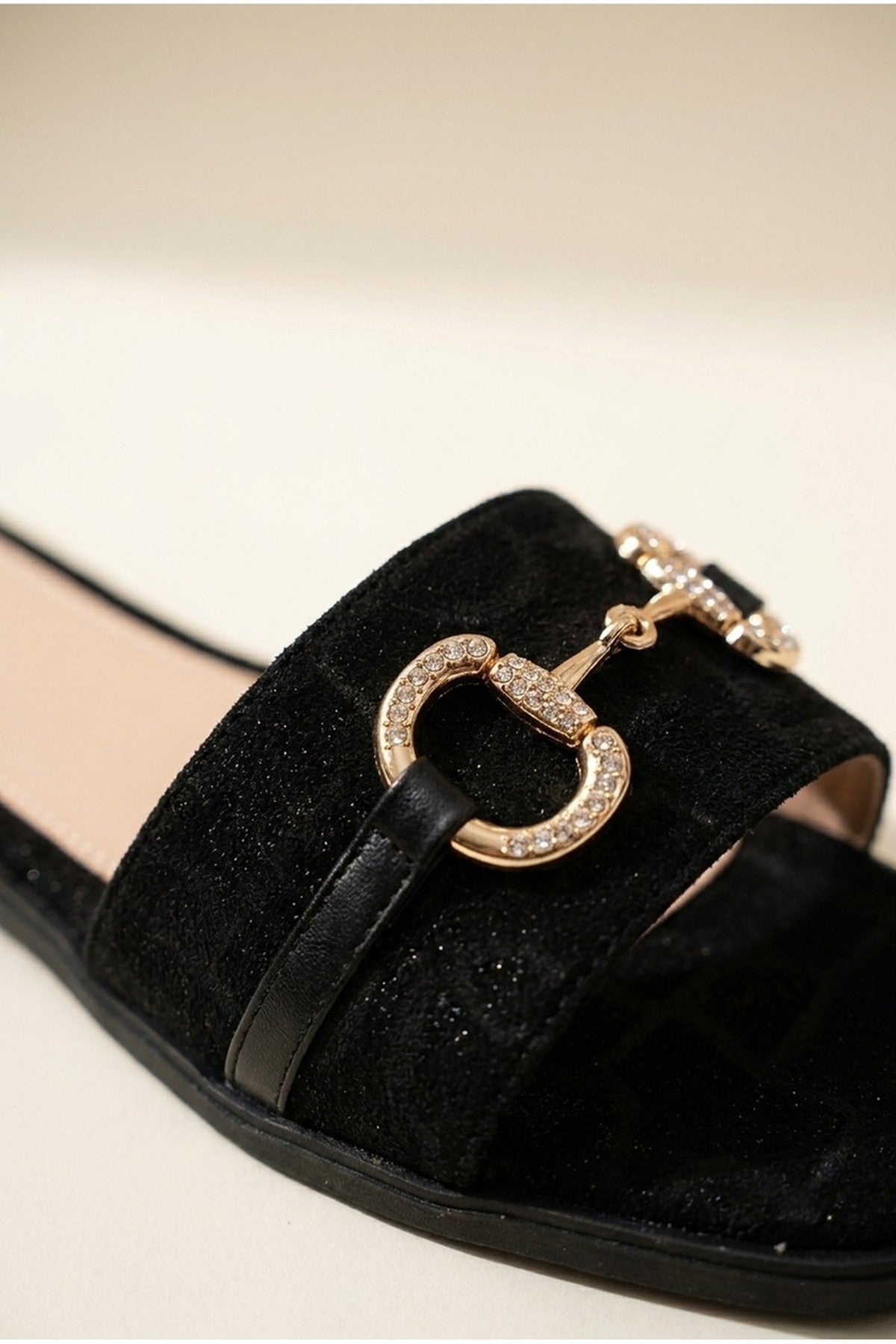 Bella Womens Rhinestone Horsebit Slide Sandals - Black