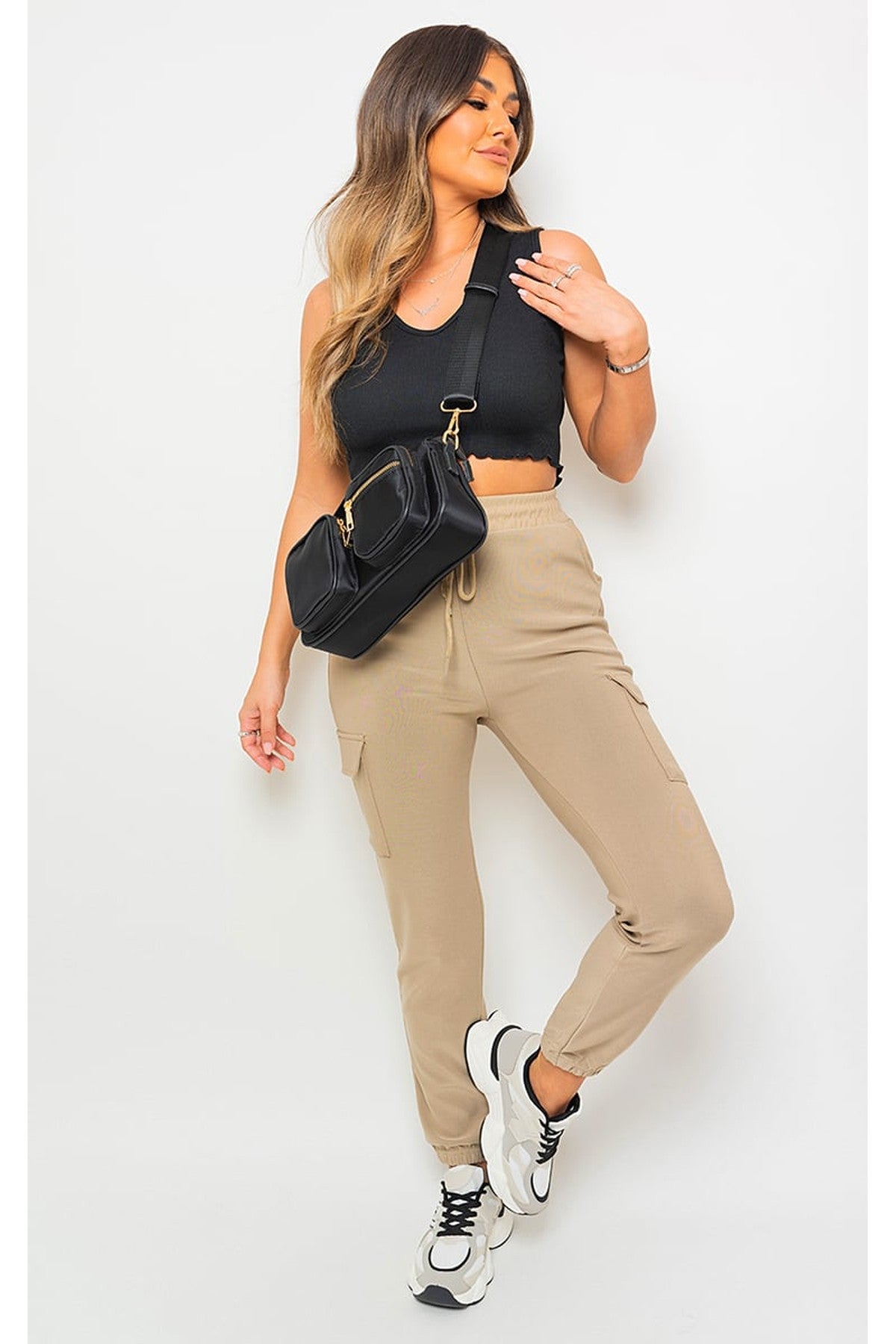 Holly Fleece Lined Cargo Pocket Trouser With Drawstring - MOCHA