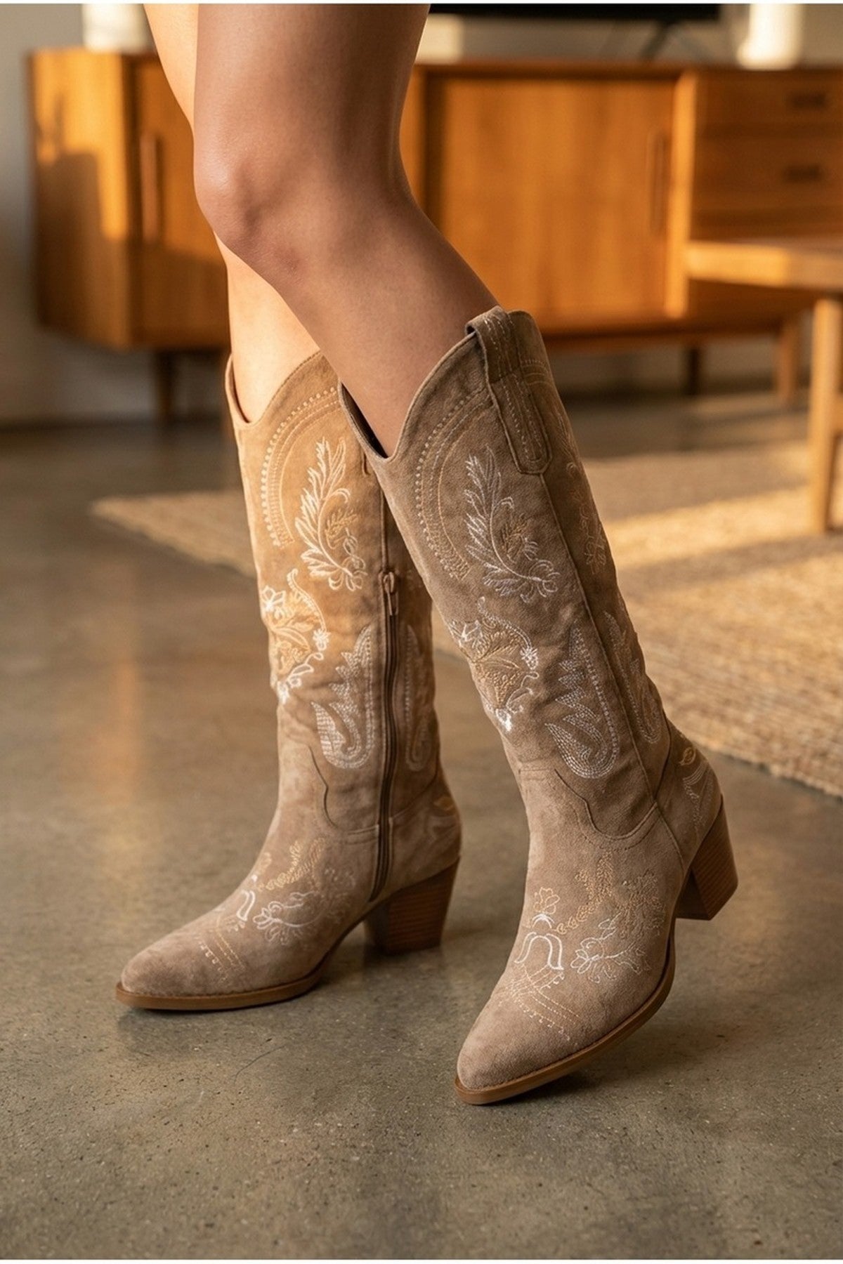 Jessie Womens Embroidered Western Cowboy Boots - Khaki