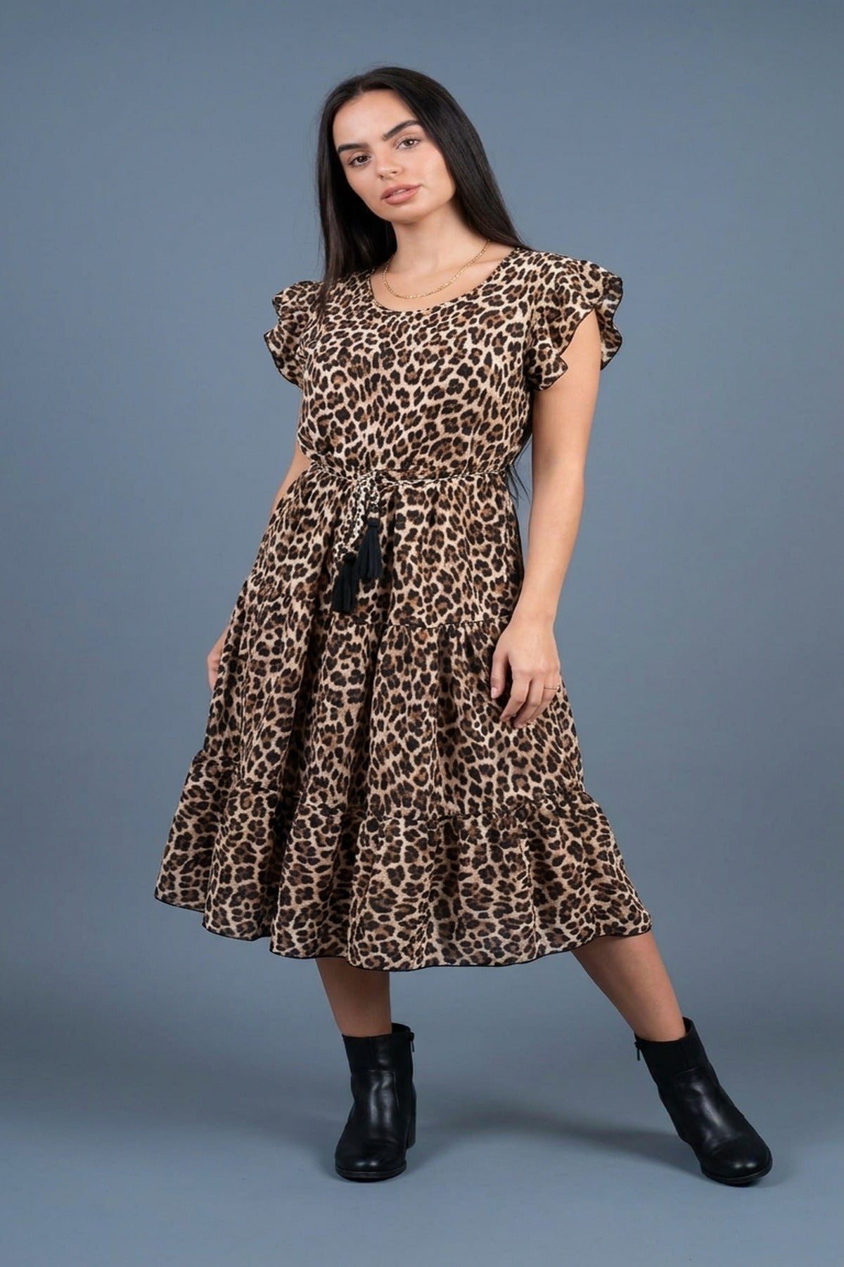Noira Printed Short Sleeve Tiered Midi Dress With Waist Tie - Brown
