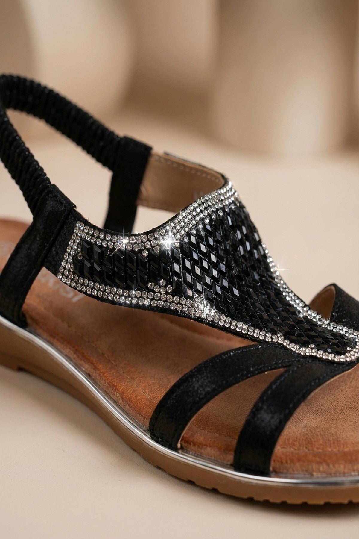 Amelia Womens Rhinestone Strappy Flat Sandals - Black