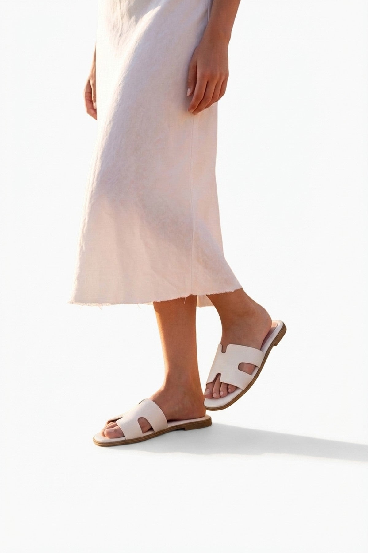 Aria Womens H-Strap Flat Slide Sandals - WHITE
