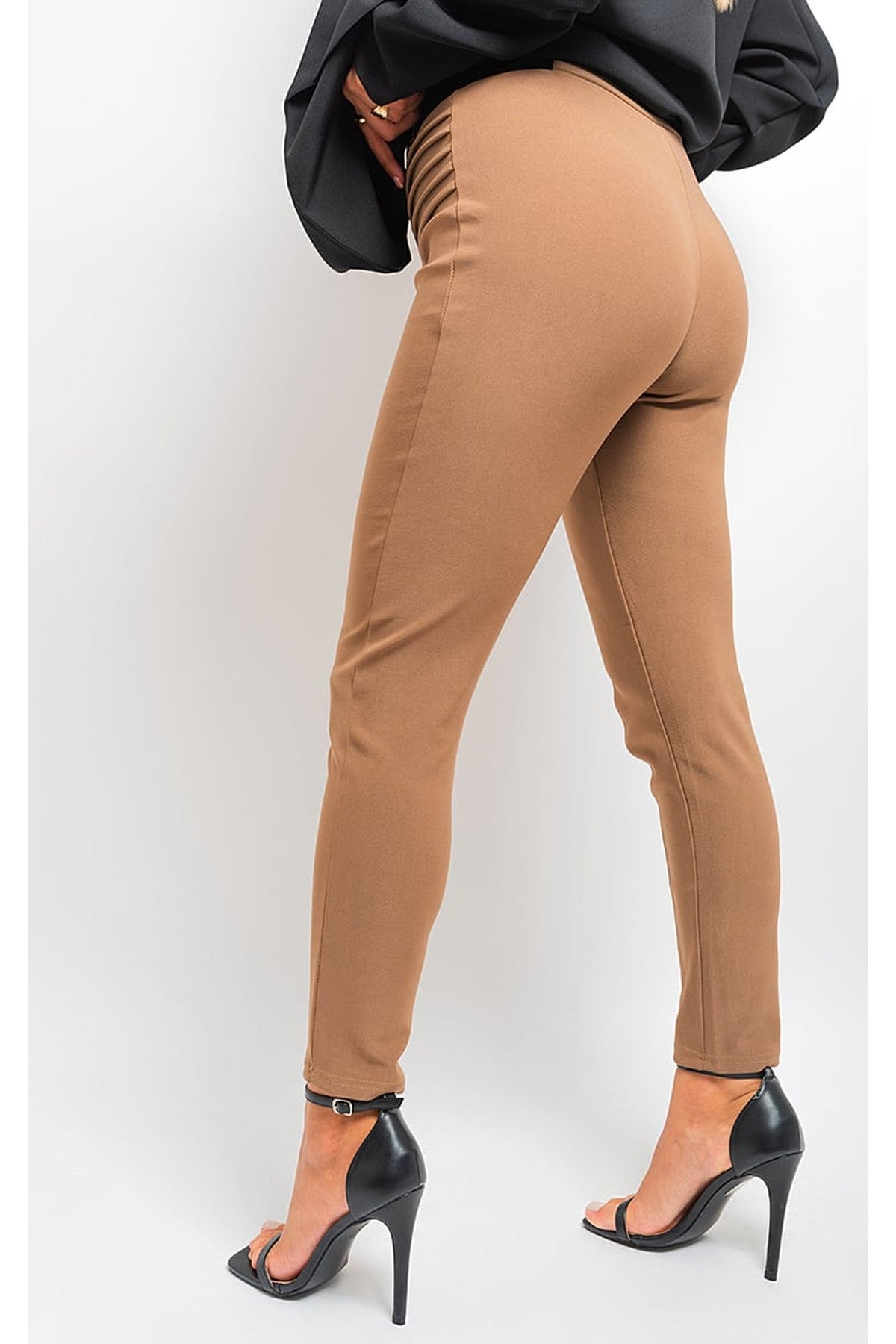 Ariah Elastic Waist Button Detail Leggings - Mocha