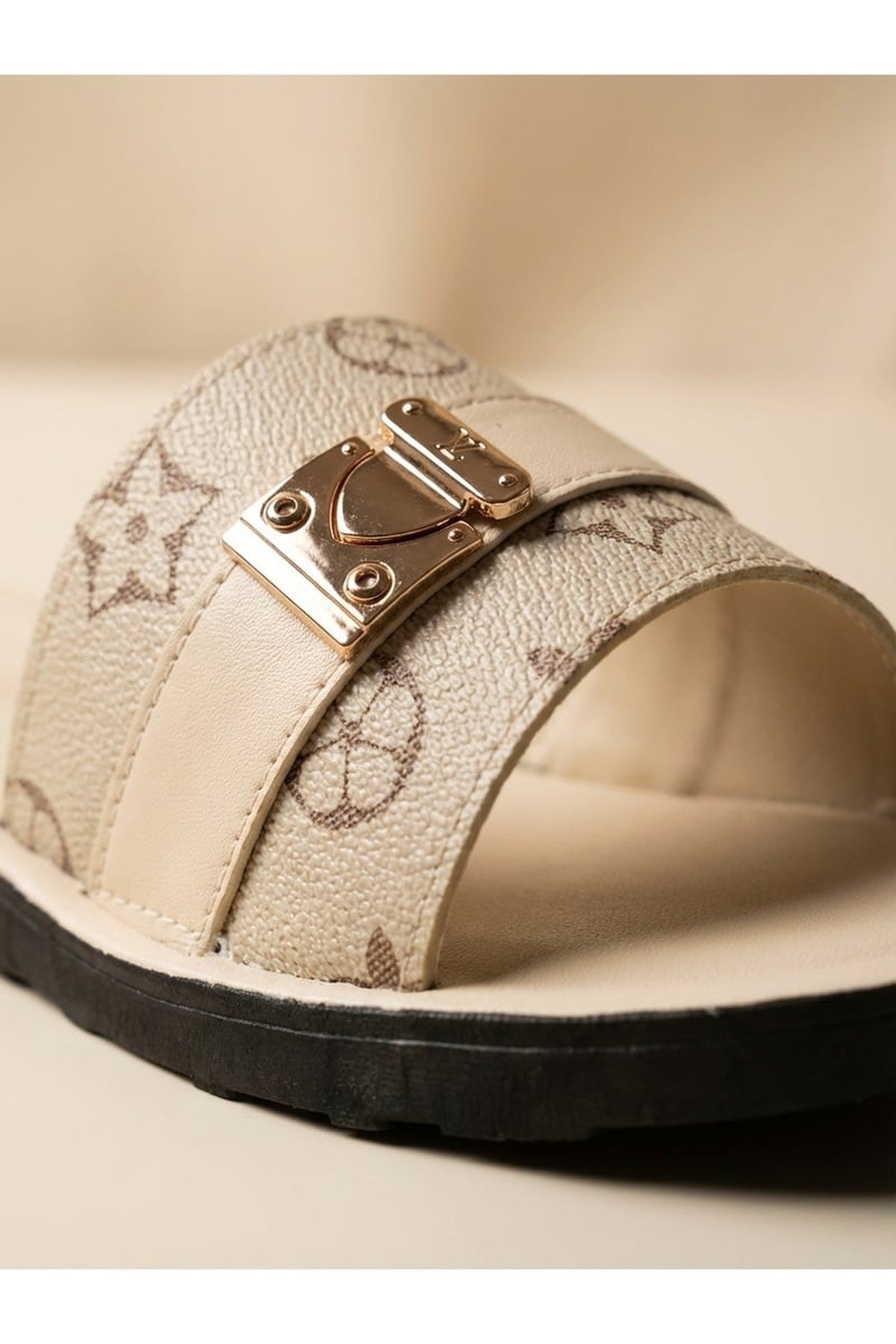 Amber Patterned Slider Sandals - Beige