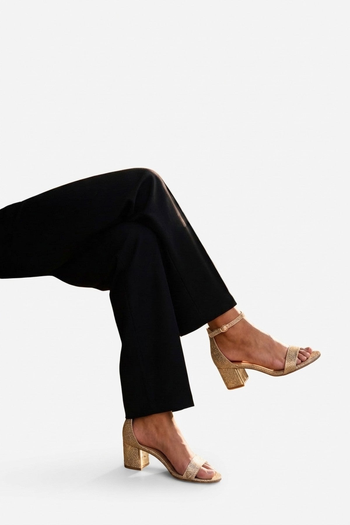 Bella Womens Glitter Block Heel Sandals - CHAMPAGNE