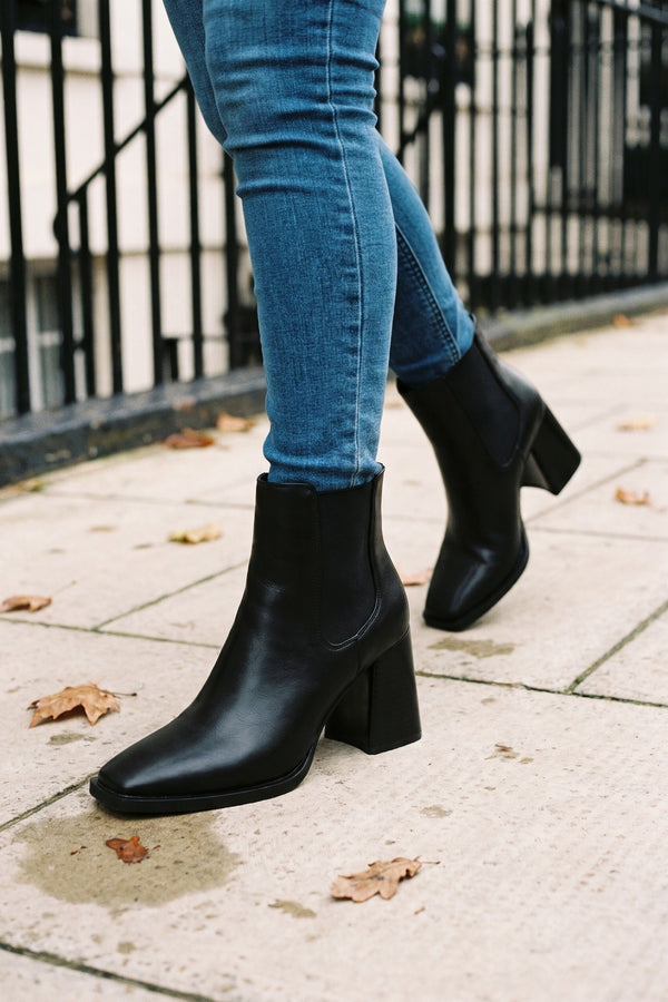 Elif Square Toe Block Heel Chelsea Boots - Black