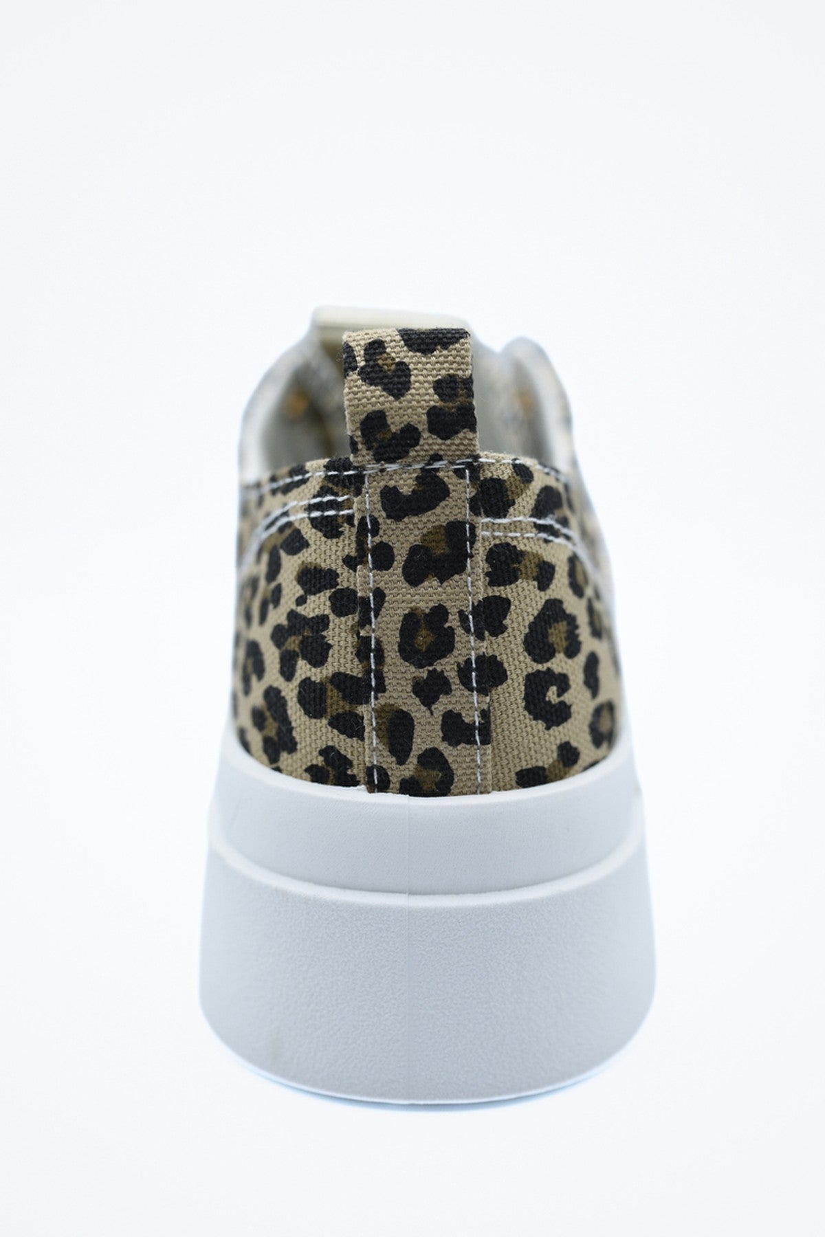 Calista Luxe Bee Decorative Lace Up Platform Trainers - Leopard
