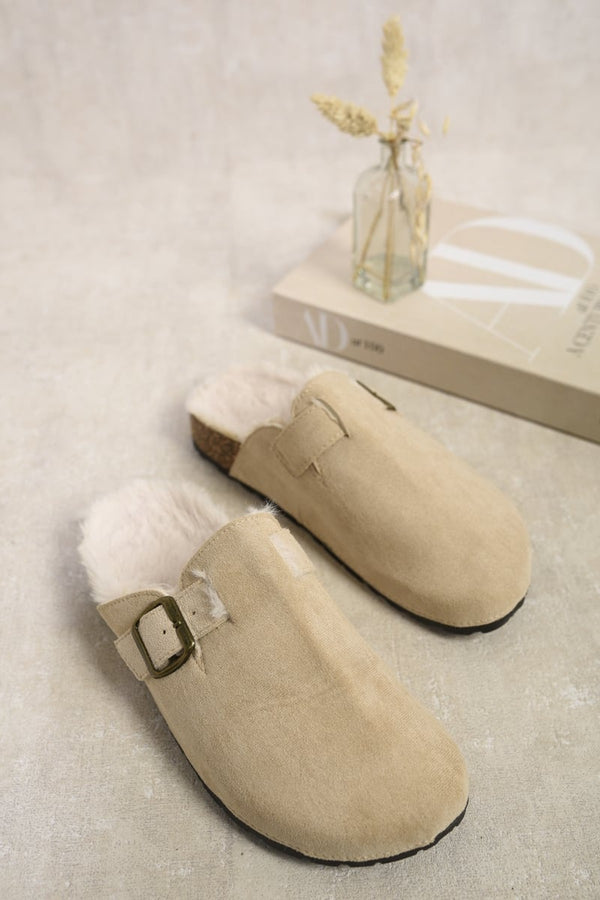Camilla Suede Flip-flops Sandals With Fur - Beige