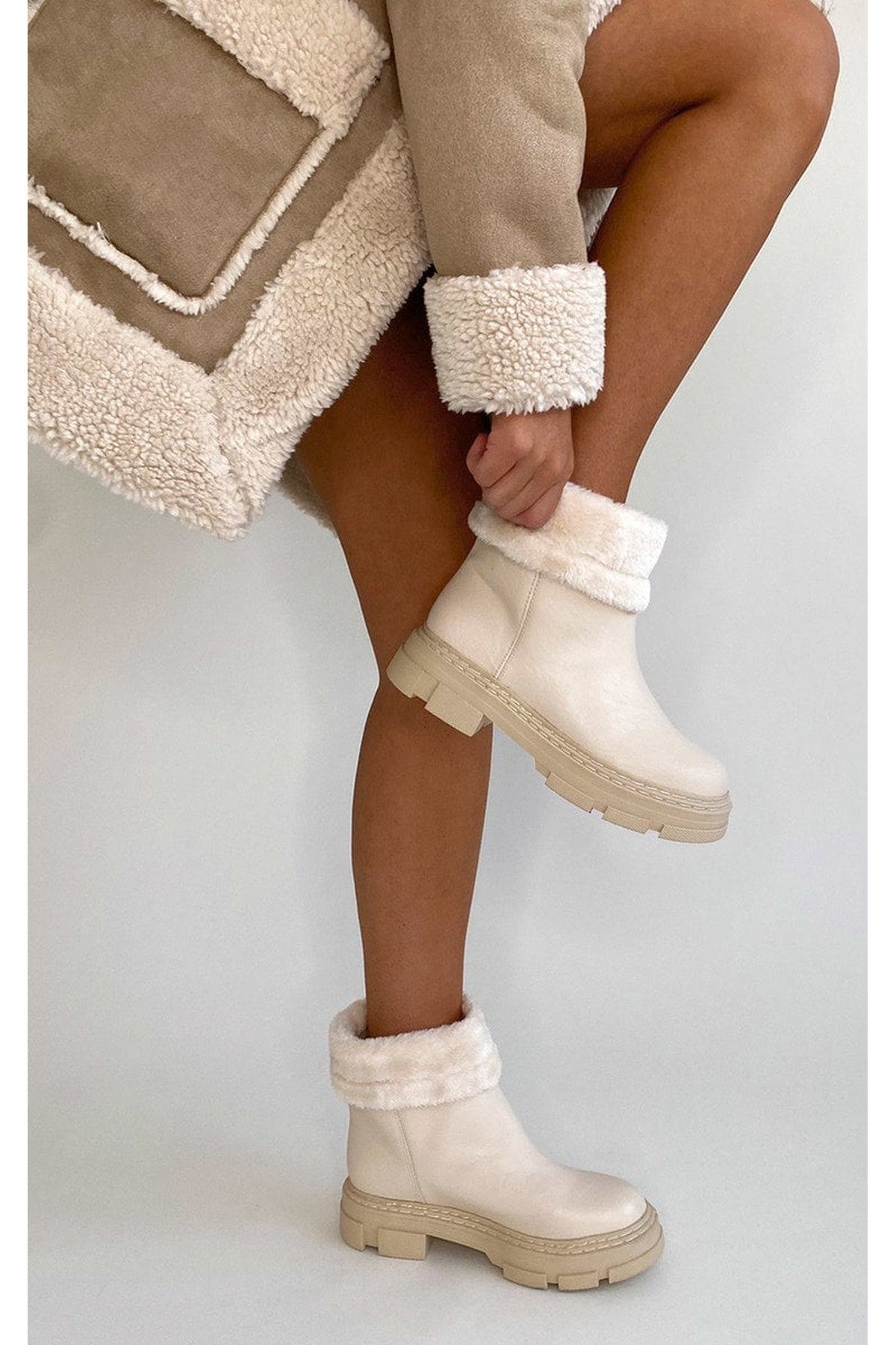 Cassie Faux Leather Fluffy Bow Ankle Boots - Cream