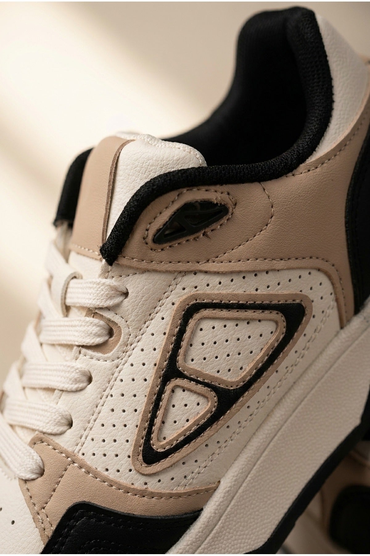 Cordelia Two Tone Panel Chunky Trainers - Black