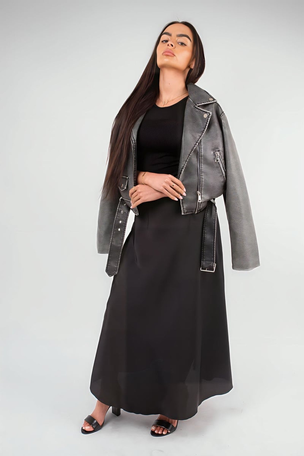 Estella Lightweight High Waisted Maxi Skirt - Black