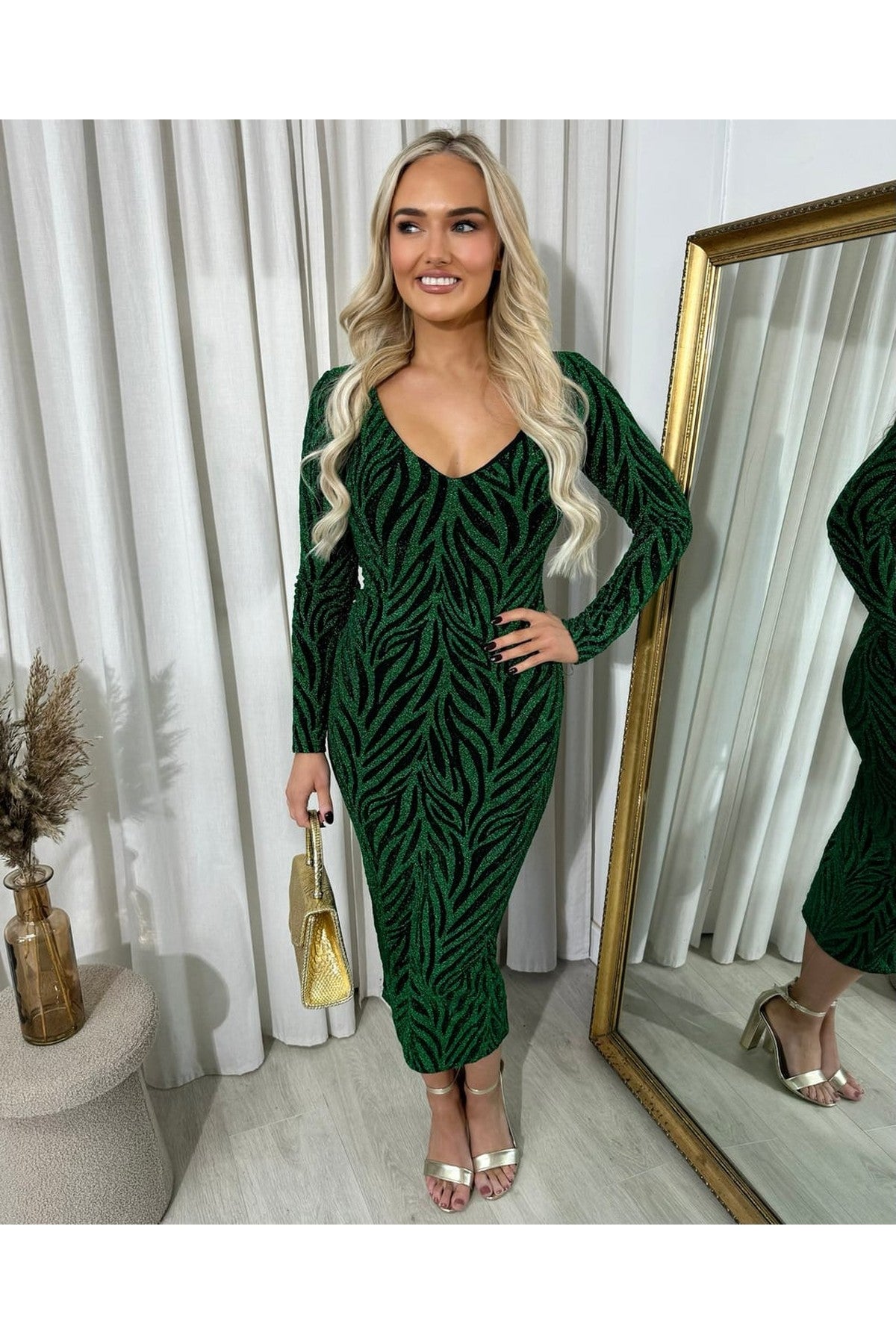Evelyn Printed V-neck Long Sleeve Glitter Midi Dress - Green