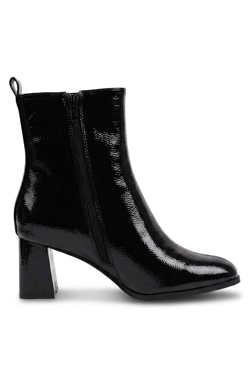 Genevieve Black Patent Pointed Toe Boots - Black