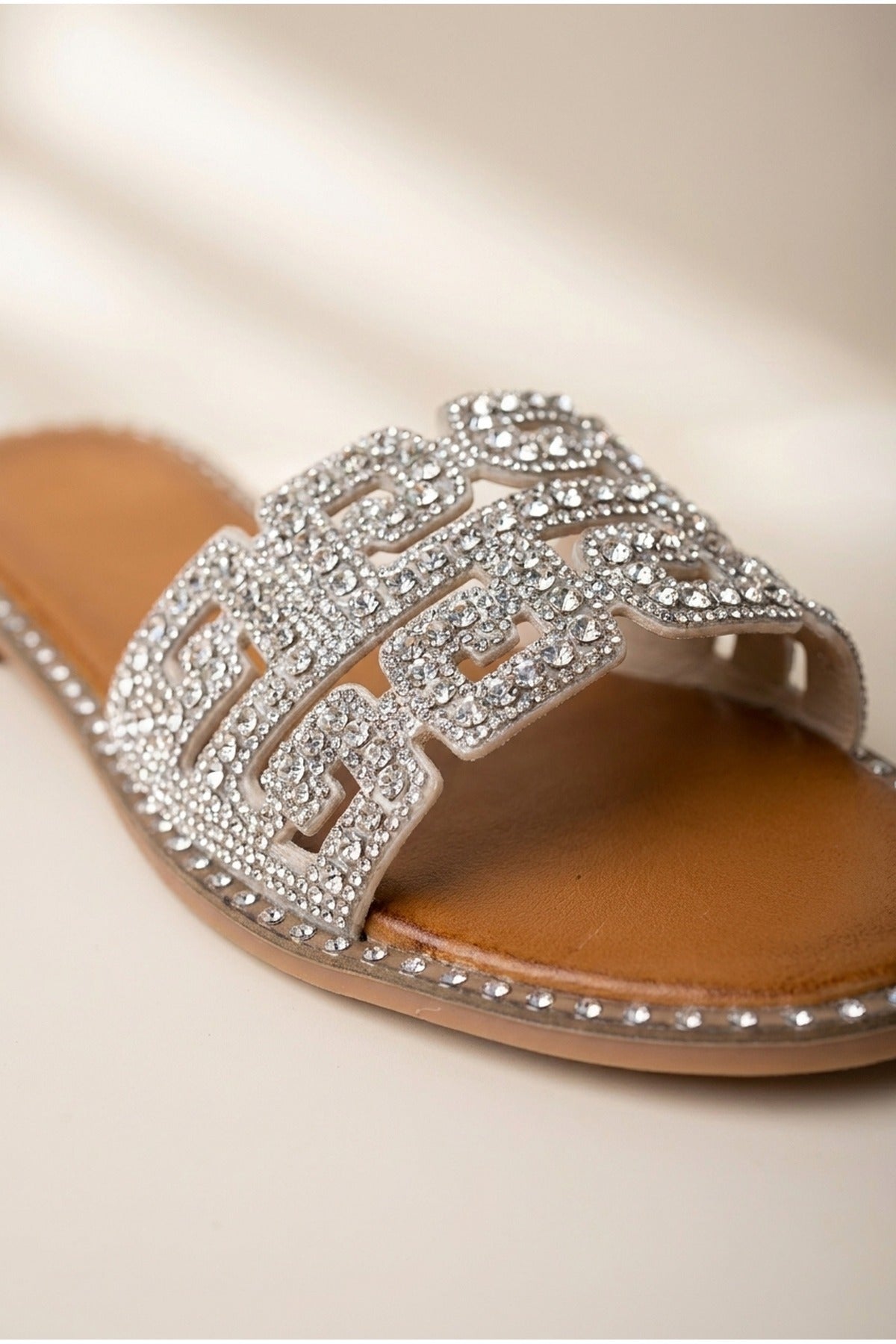 Pearl Geometric Rhinestone Embellished Sliders - Silver
