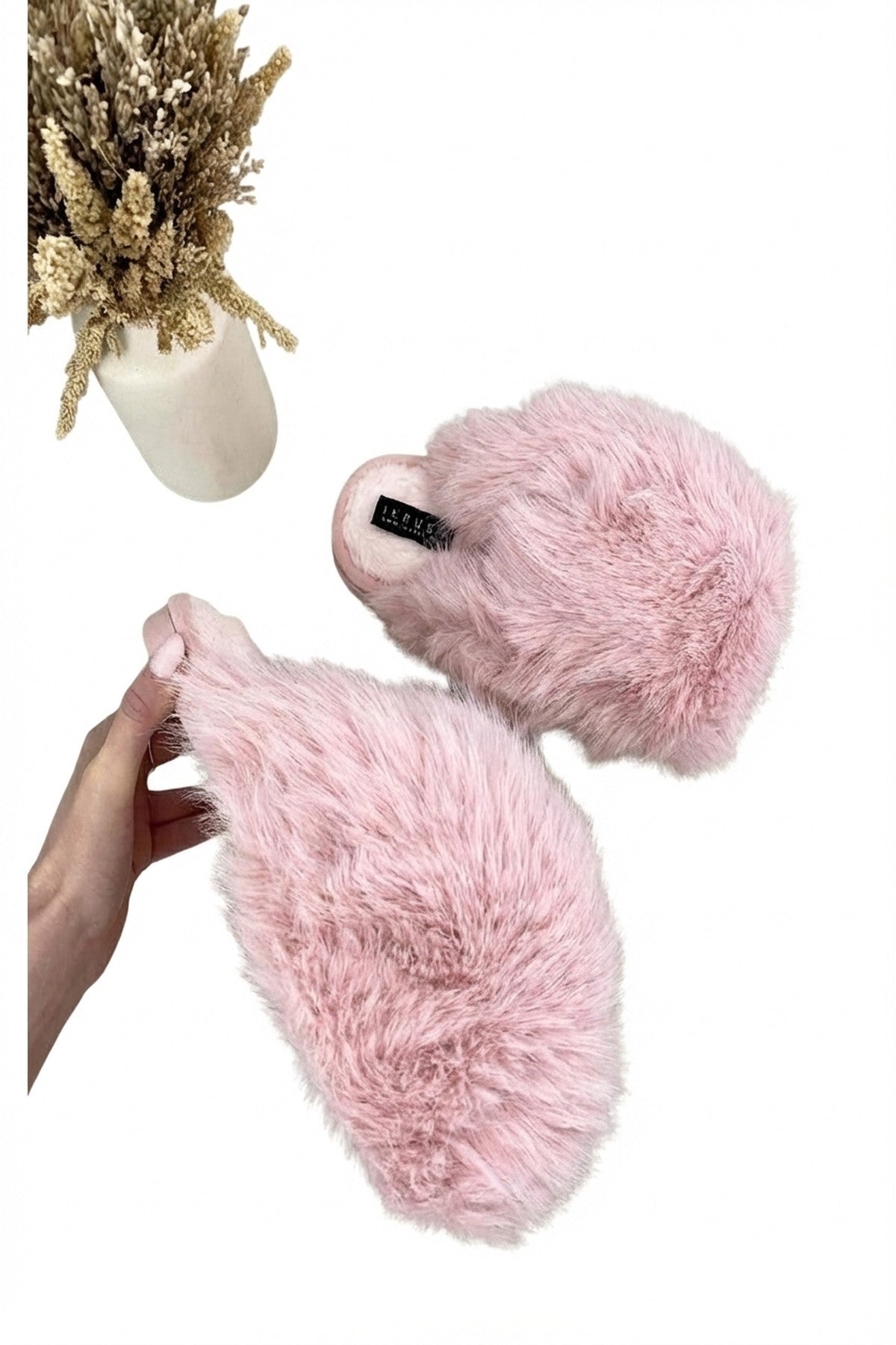 Nadia Fluffy Faux Fur Slippers - Pink
