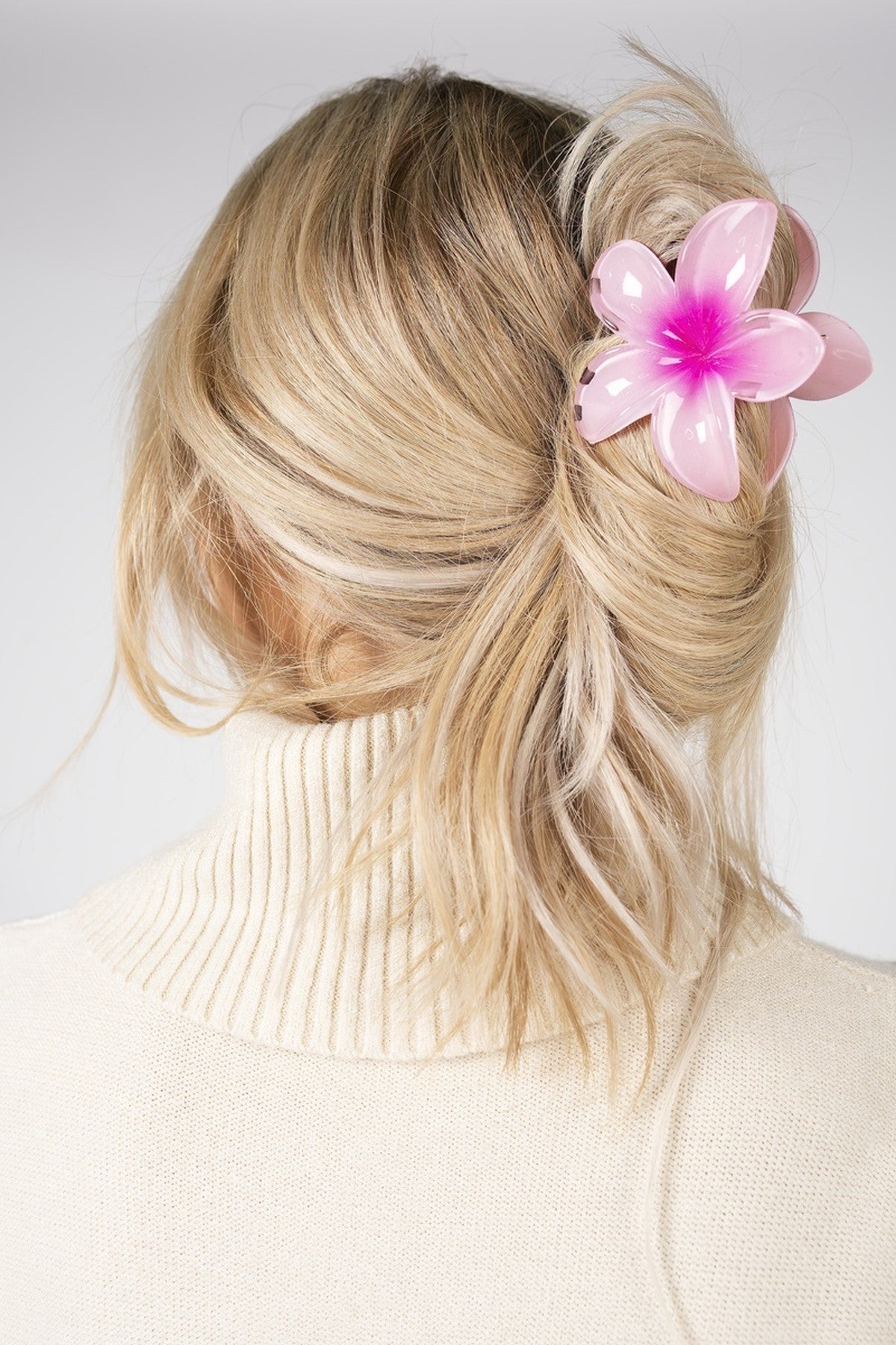 Jameela Flower Shaped Hair Claw Clip - Pink