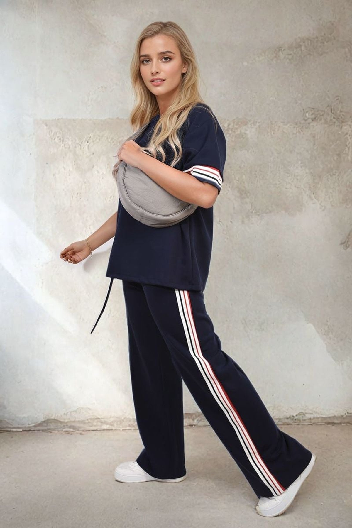 Jennifer Contrast Stripe Top And Wide Leg Trouser Co-ord Set - Navy