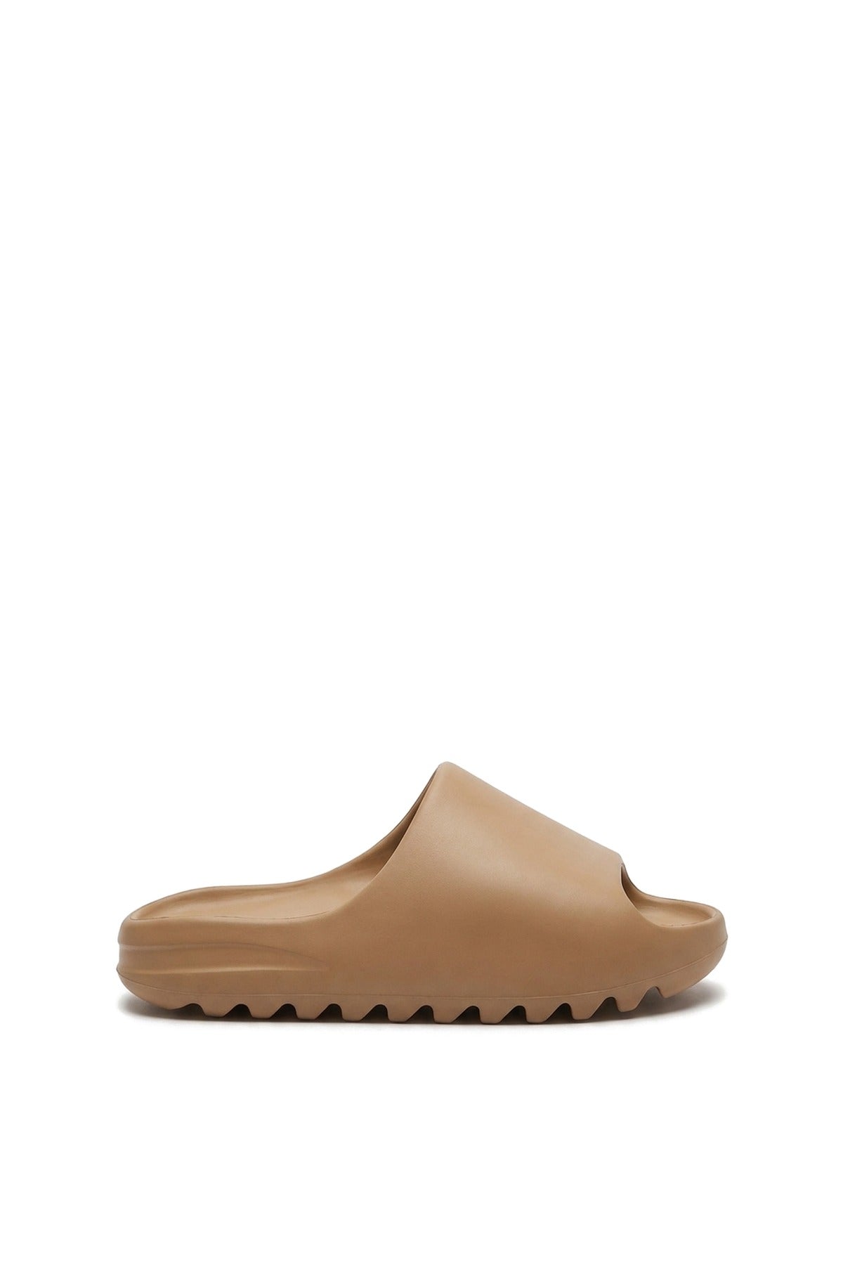 Lou Slip On Sandals - Mocha