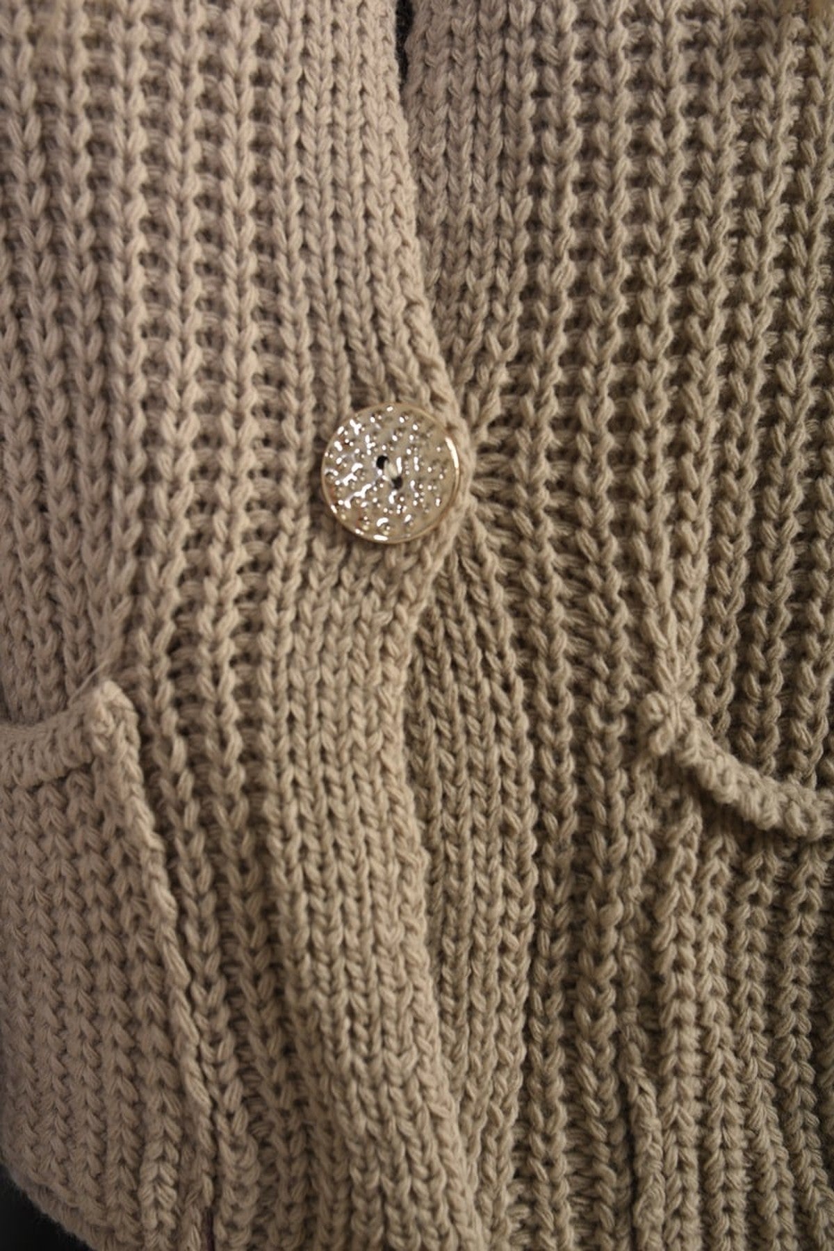 Melissa Chunky Cable Button Knit Cardigan - Beige