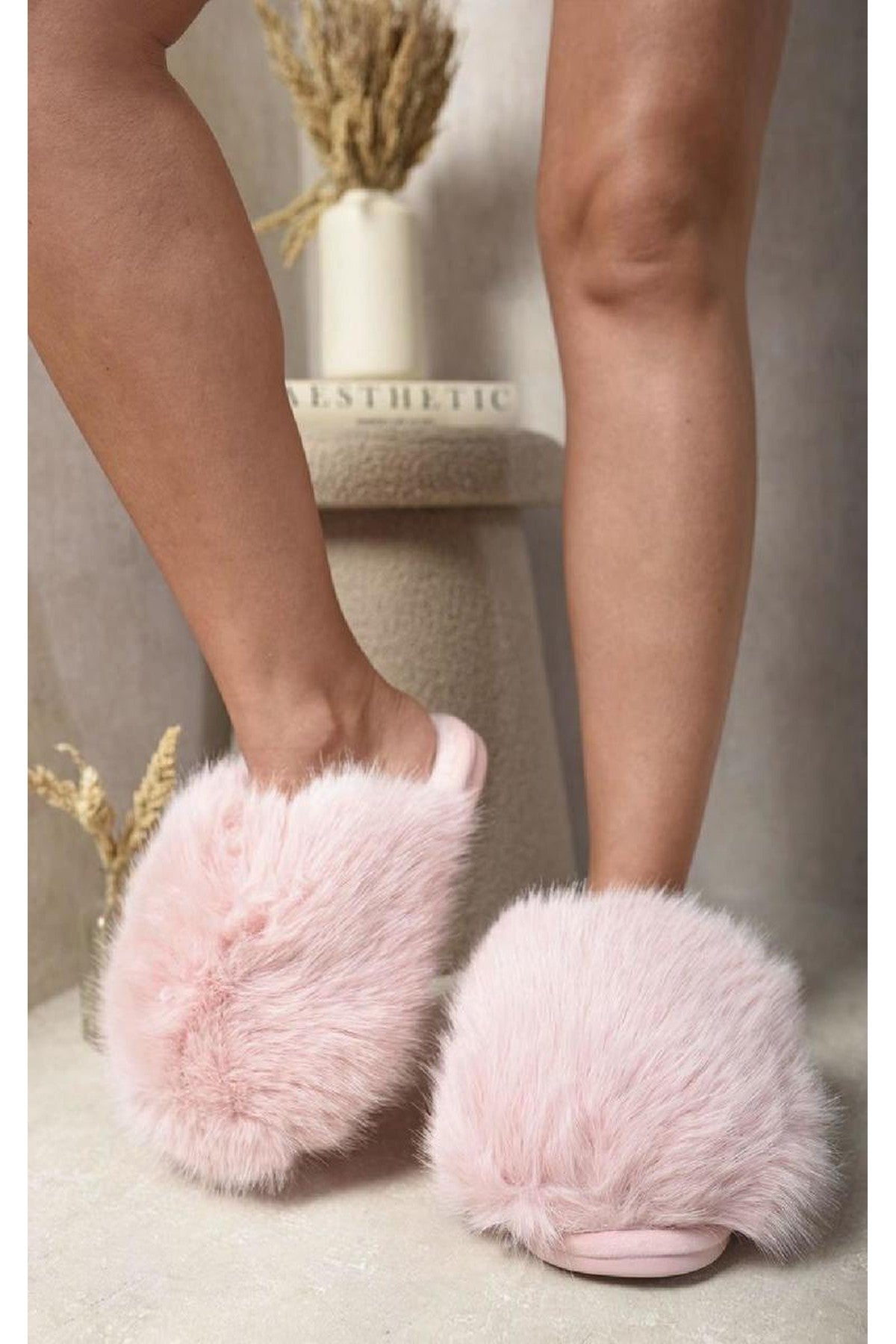 Nadia Fluffy Faux Fur Slippers - Pink