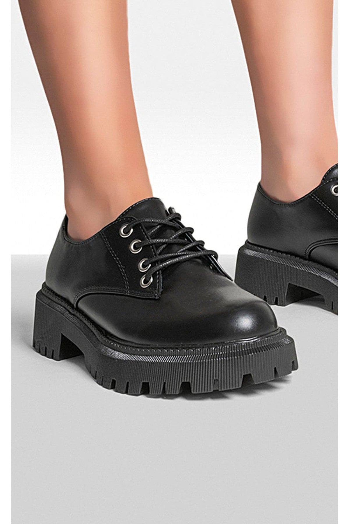Nayla Chunky Faux Leather Derby Shoes - Black