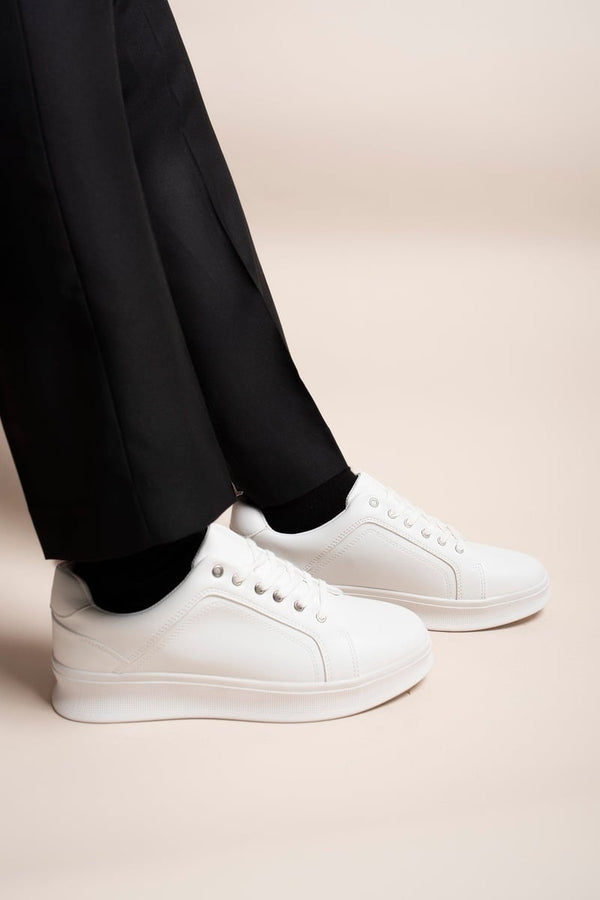 Noah Low Top Faux Leather Lace Up Trainers For Men - White