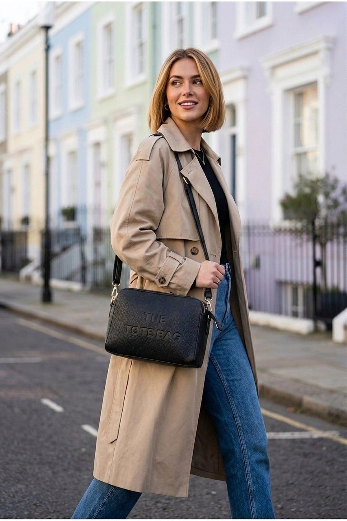 Saoirse Pebbled Faux Leather Camera Bag - Black