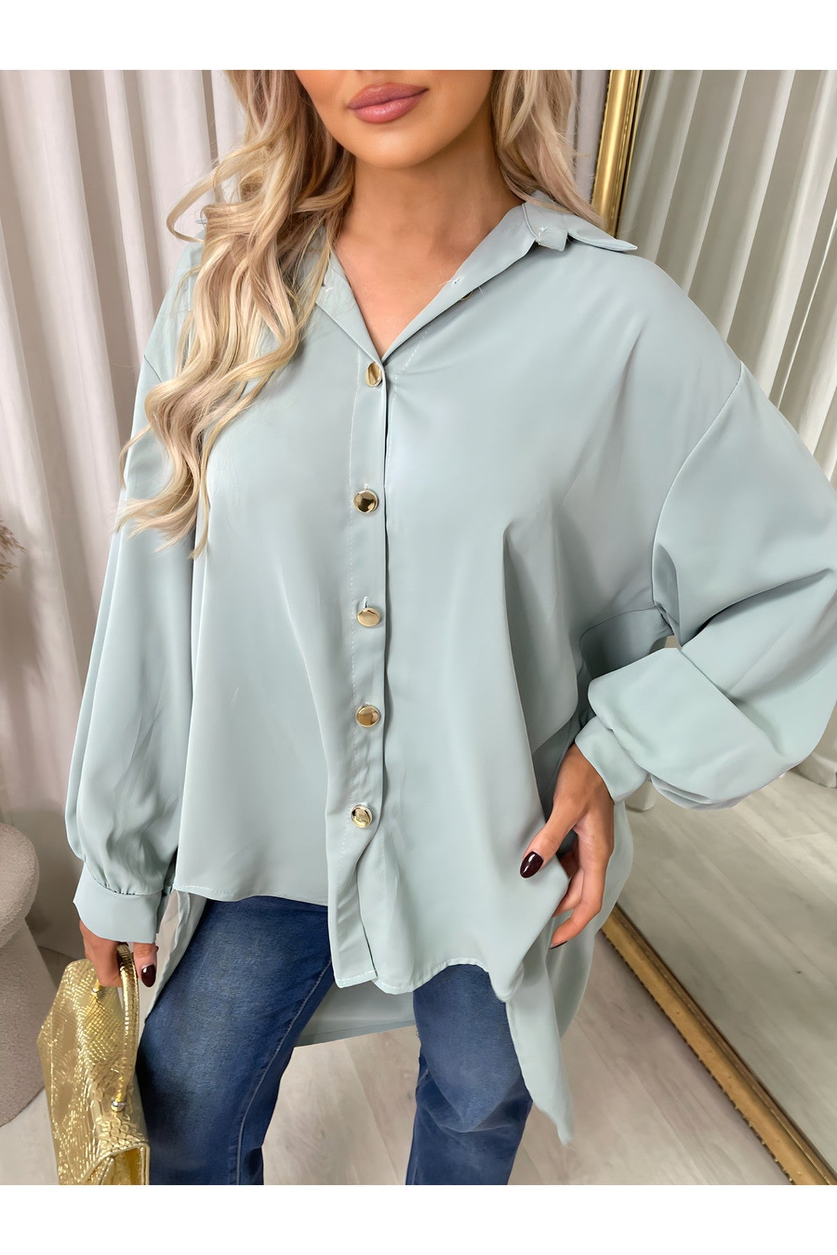 Sienna Oversized Collared Button Down Top - Light Green