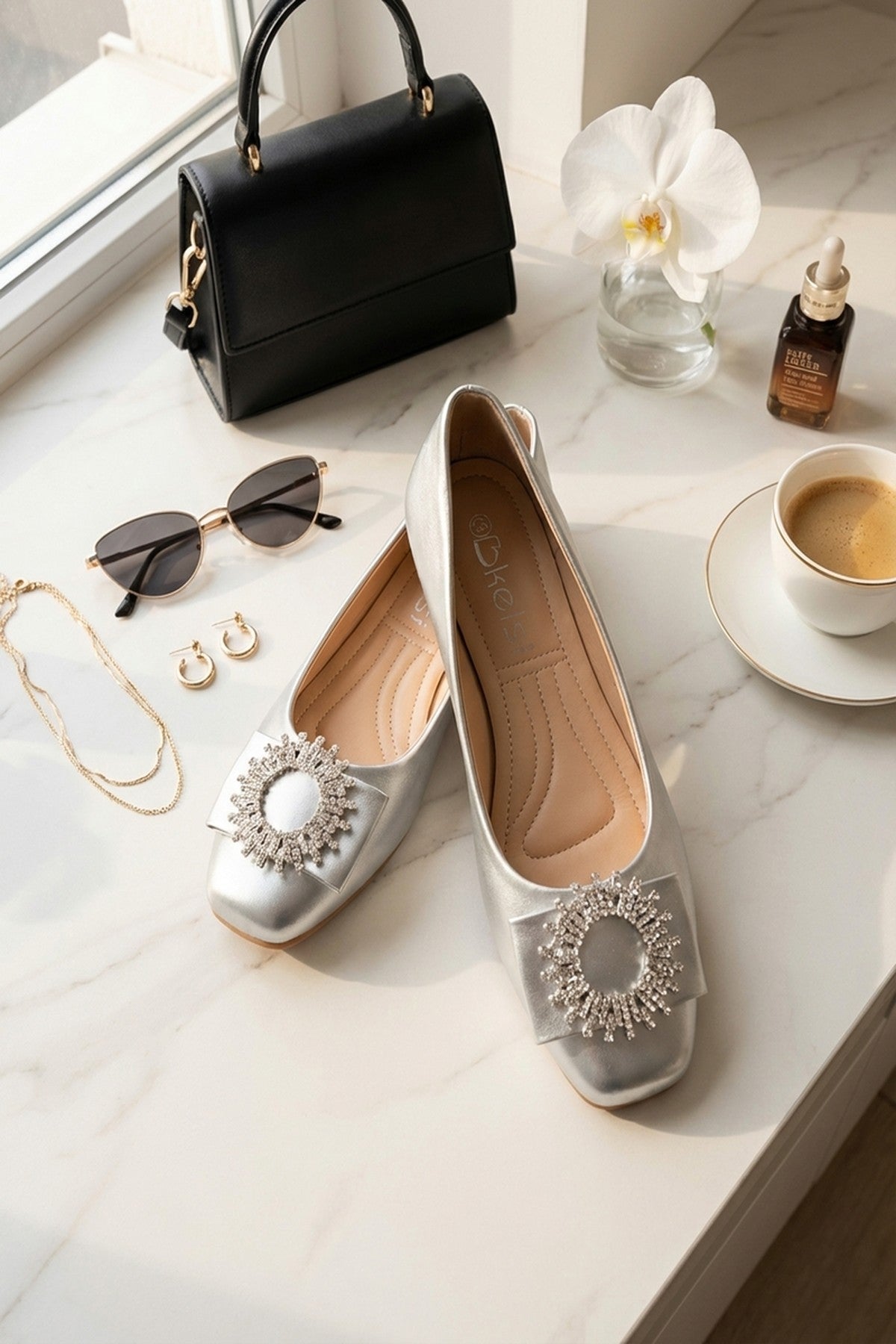 Sophie Womens Rhinestone Circle Buckle Ballet Flats - Silver