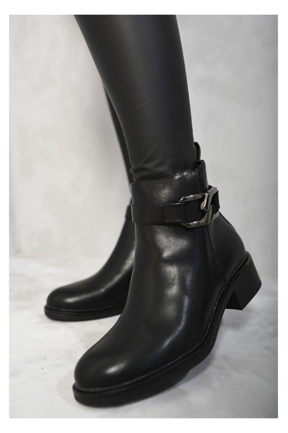 Valeria Buckle Side Zipper Closure Ankle Boots - Black