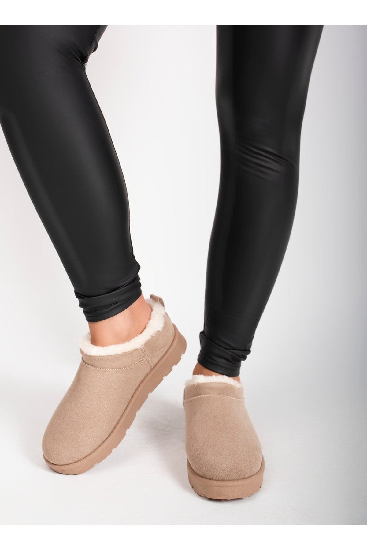 Elvaya Faux Suede Fluffy Lined Ankle Boots - Camel