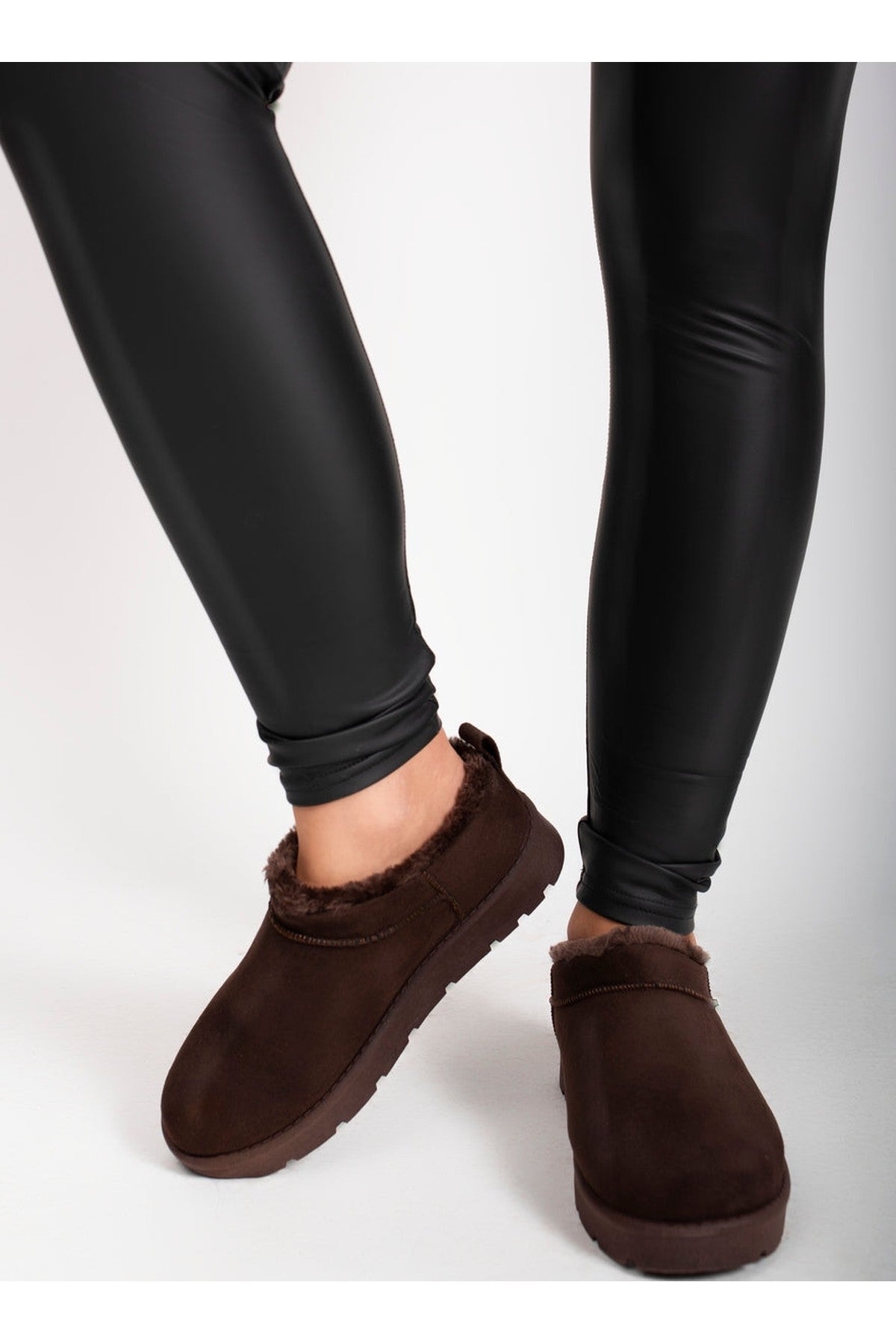 Elvaya Faux Suede Fluffy Lined Ankle Boots - Brown