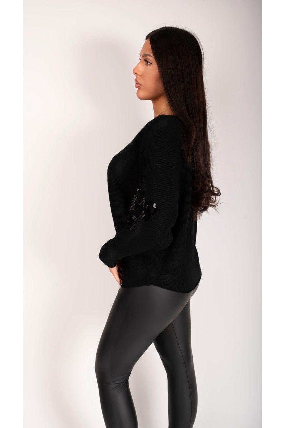 Marivelle Knitted Jumper With Sequin Bow Detail - Black