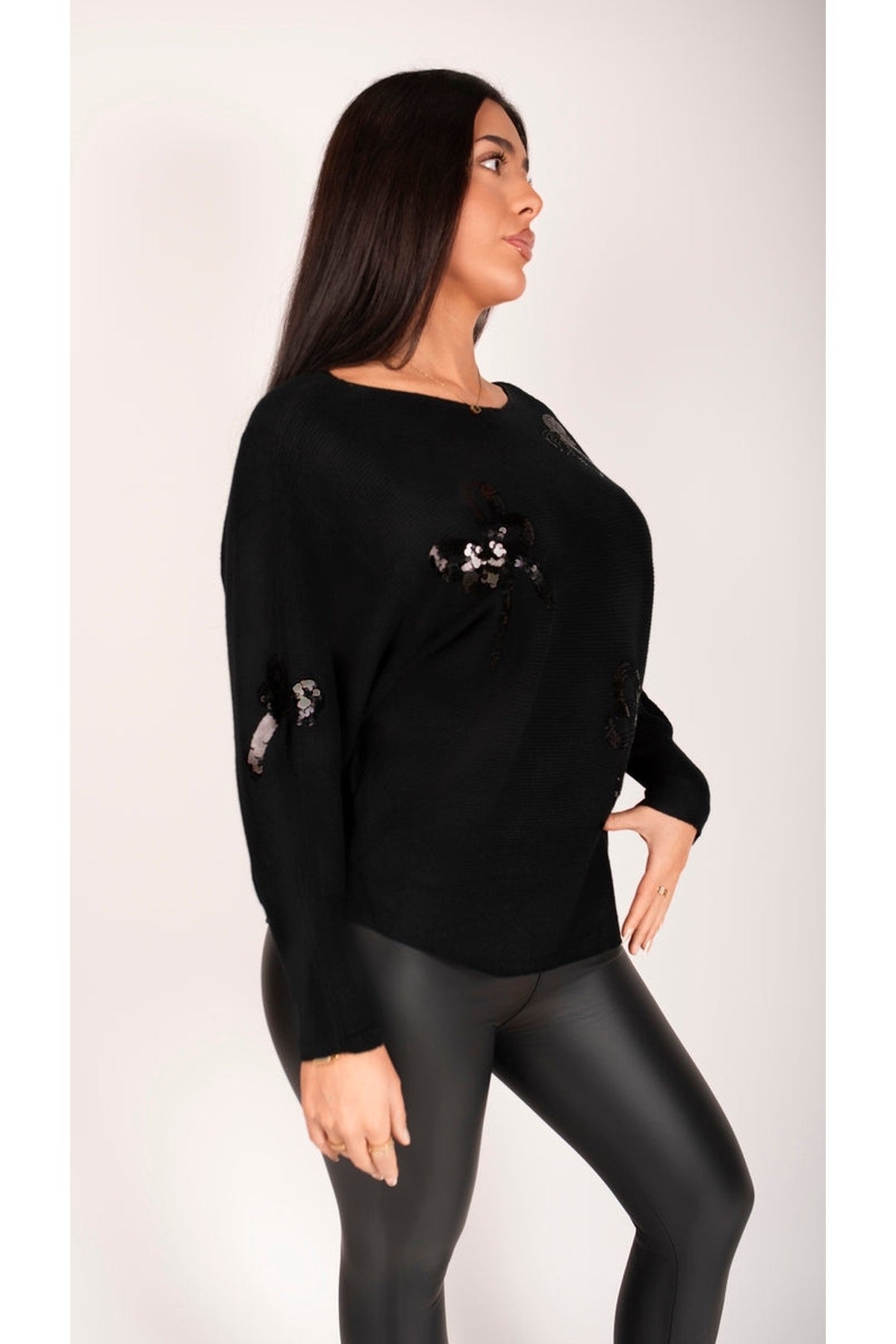 Marivelle Knitted Jumper With Sequin Bow Detail - Black