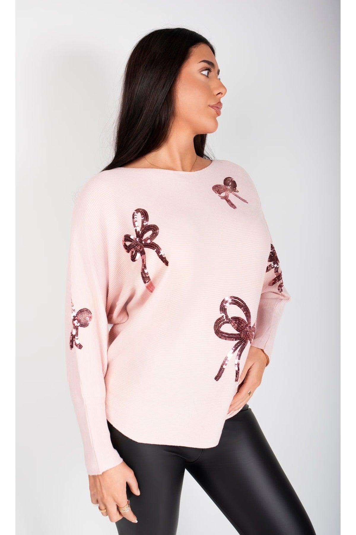 Marivelle Knitted Jumper With Sequin Bow Detail - Pink