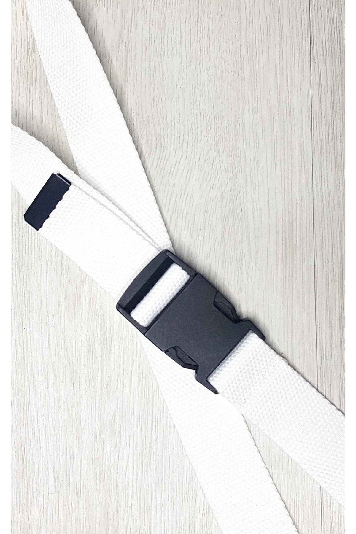 Ally Fabric Buckle Belt - White