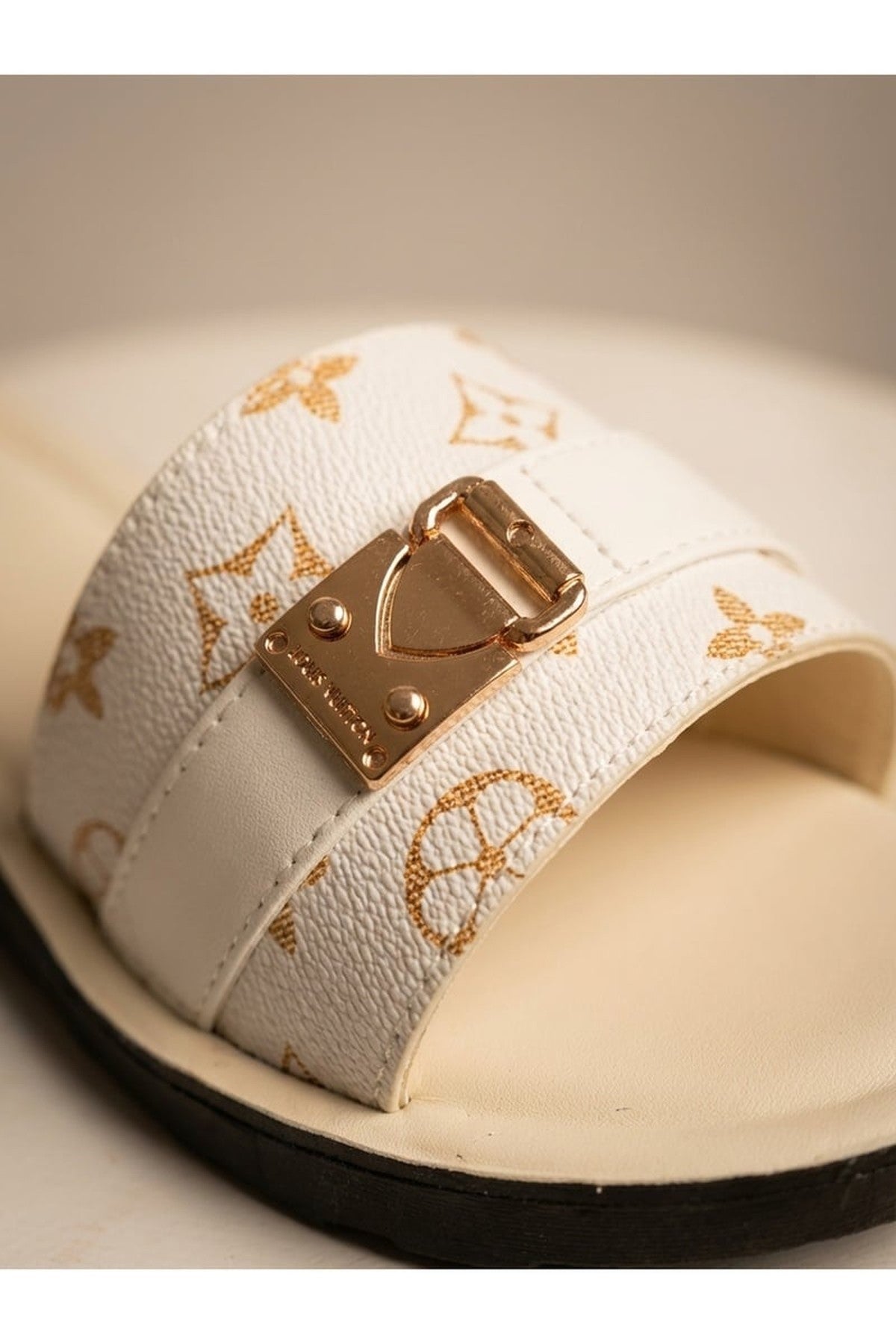 Amber Patterned Slider Sandals - White