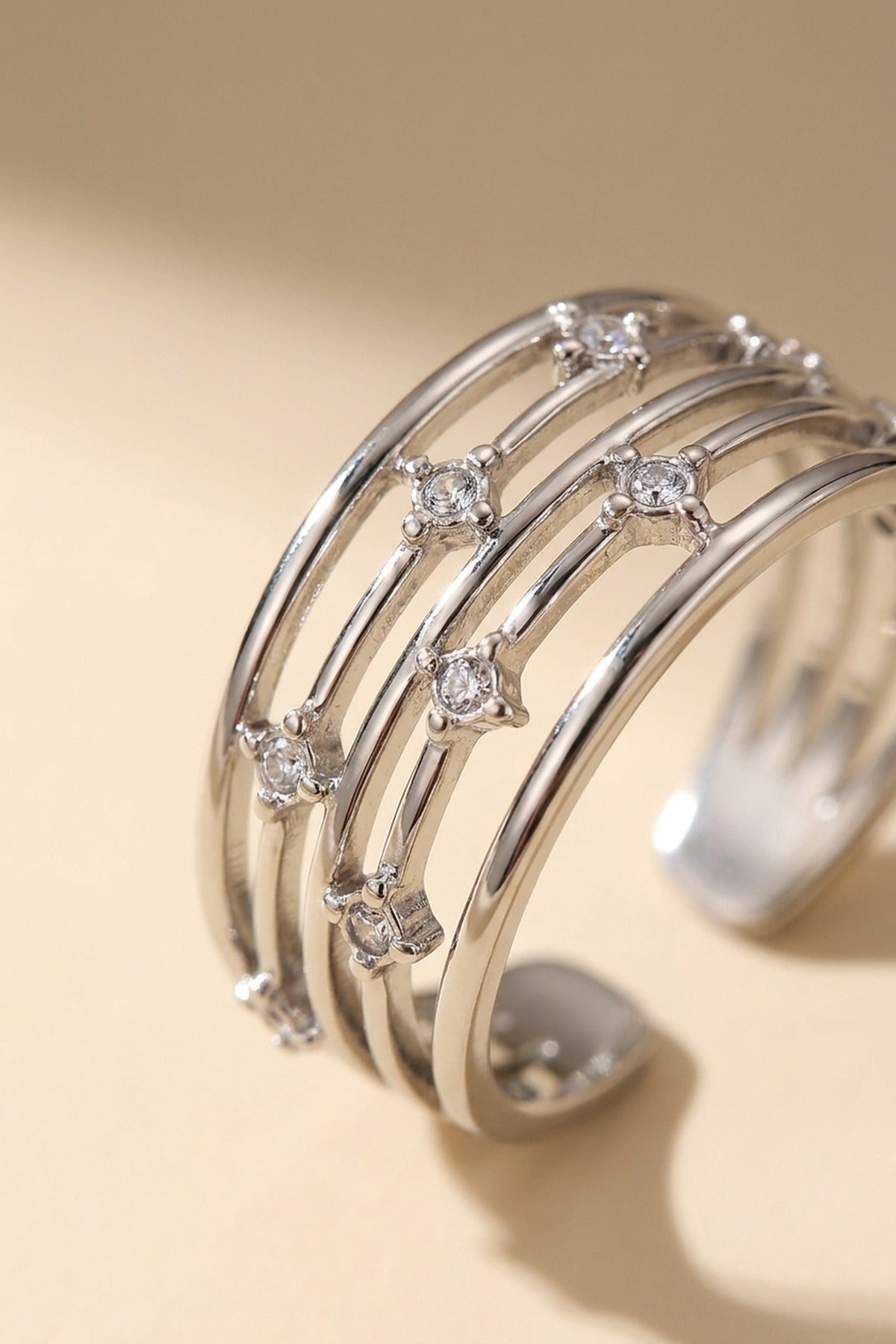 Fabienne Ring - White