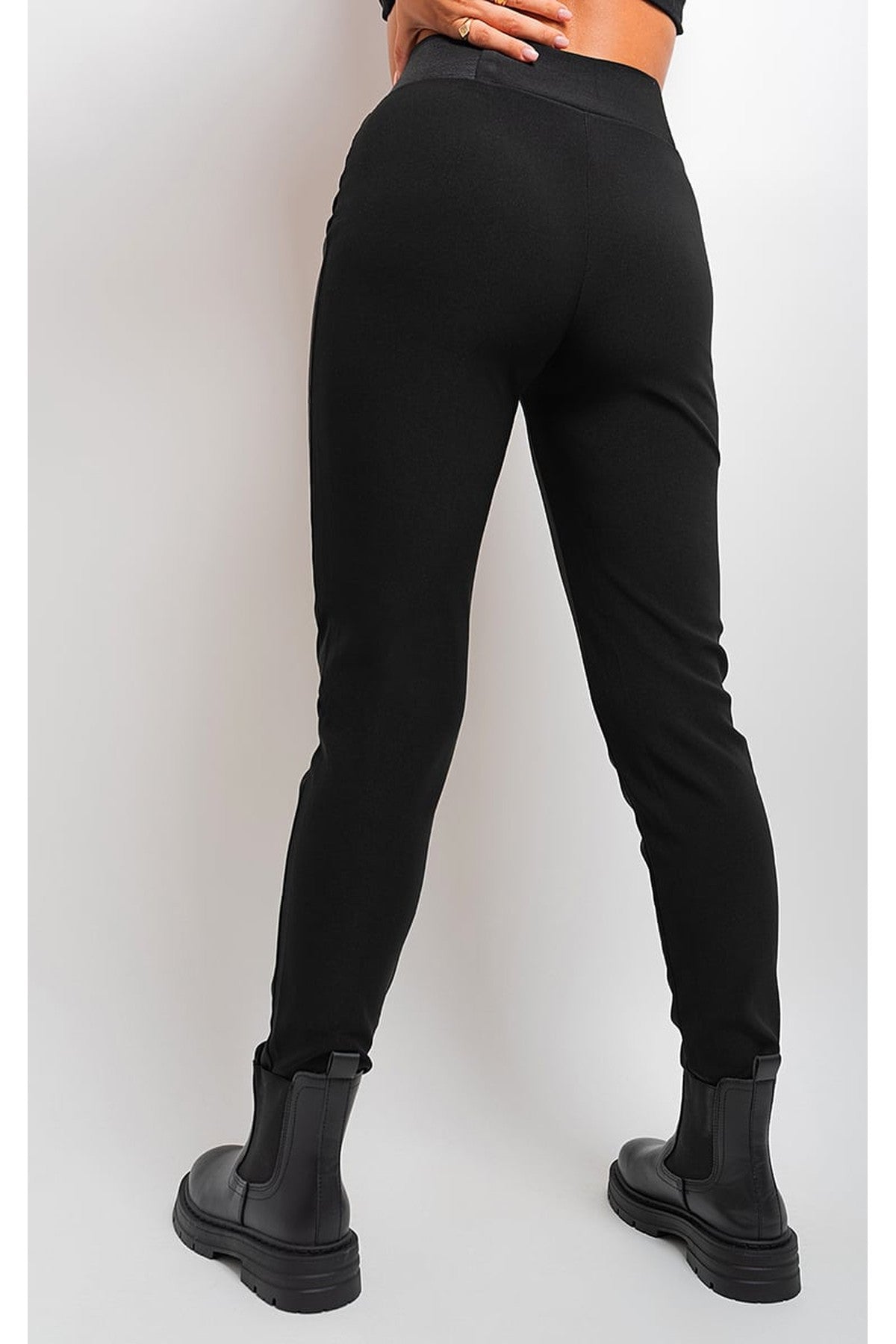 Ariah Elastic Waist Button Detail Leggings - BLACK
