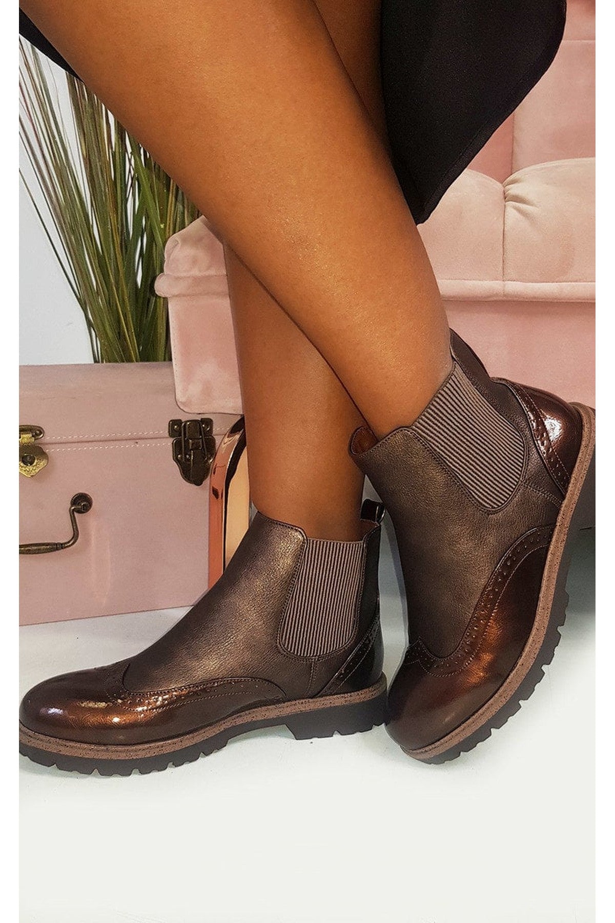Kensie Faux Leather Brogue Chelsea Boots - BROWN