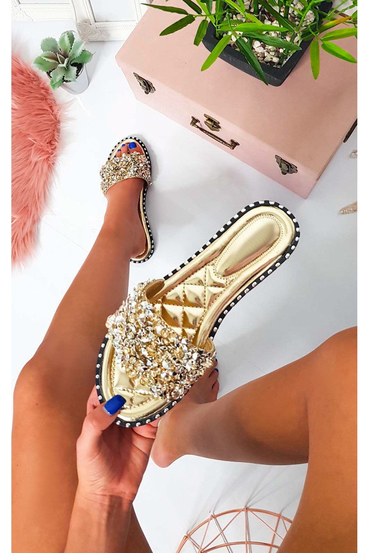 Libby Embellished Open Toe Sandals - GOLD