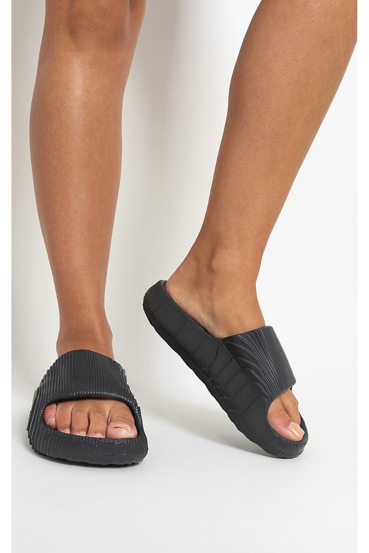 Nancie Open Toe Breathable Sandals - BLACK
