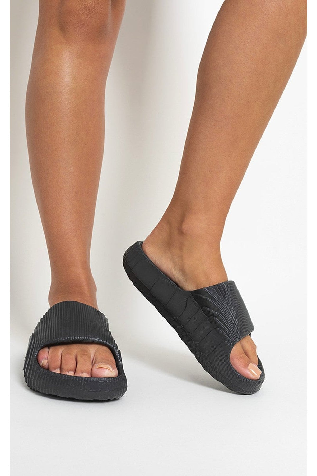 Nancie Open Toe Breathable Sandals - BLACK