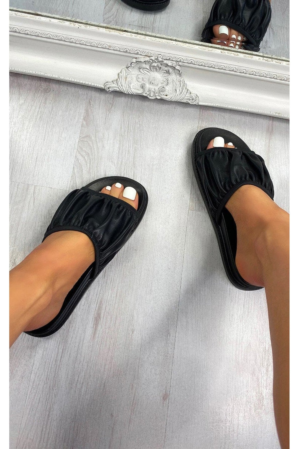 Rachel Ruched Slider - BLACK PU