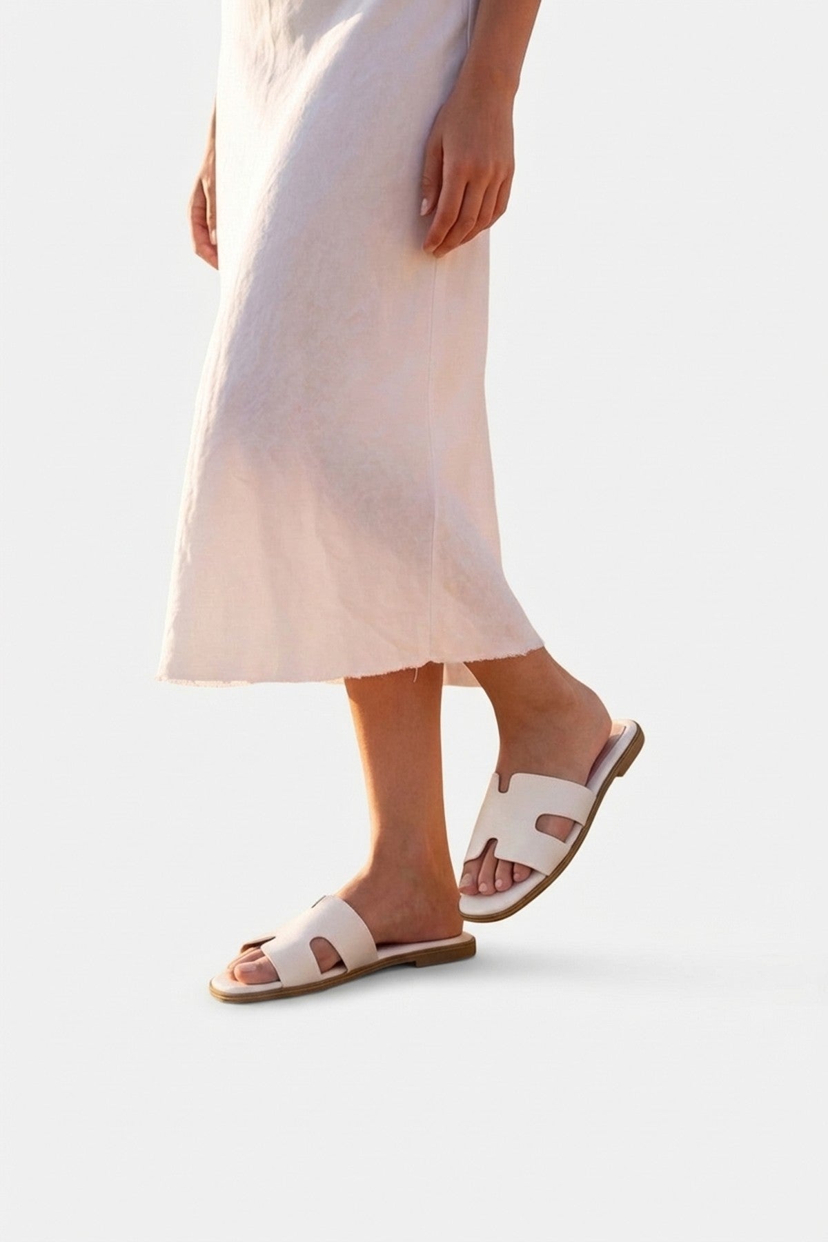Aria Womens H-Strap Flat Slide Sandals - WHITE