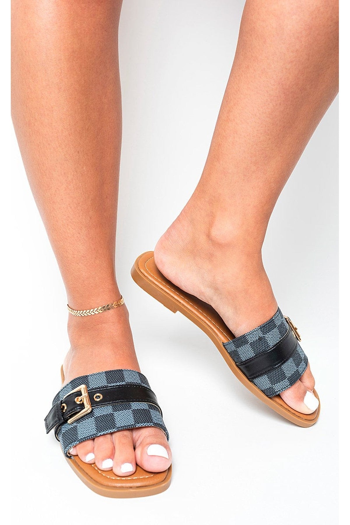 Ariah Open Toe Flat Sandals - Black