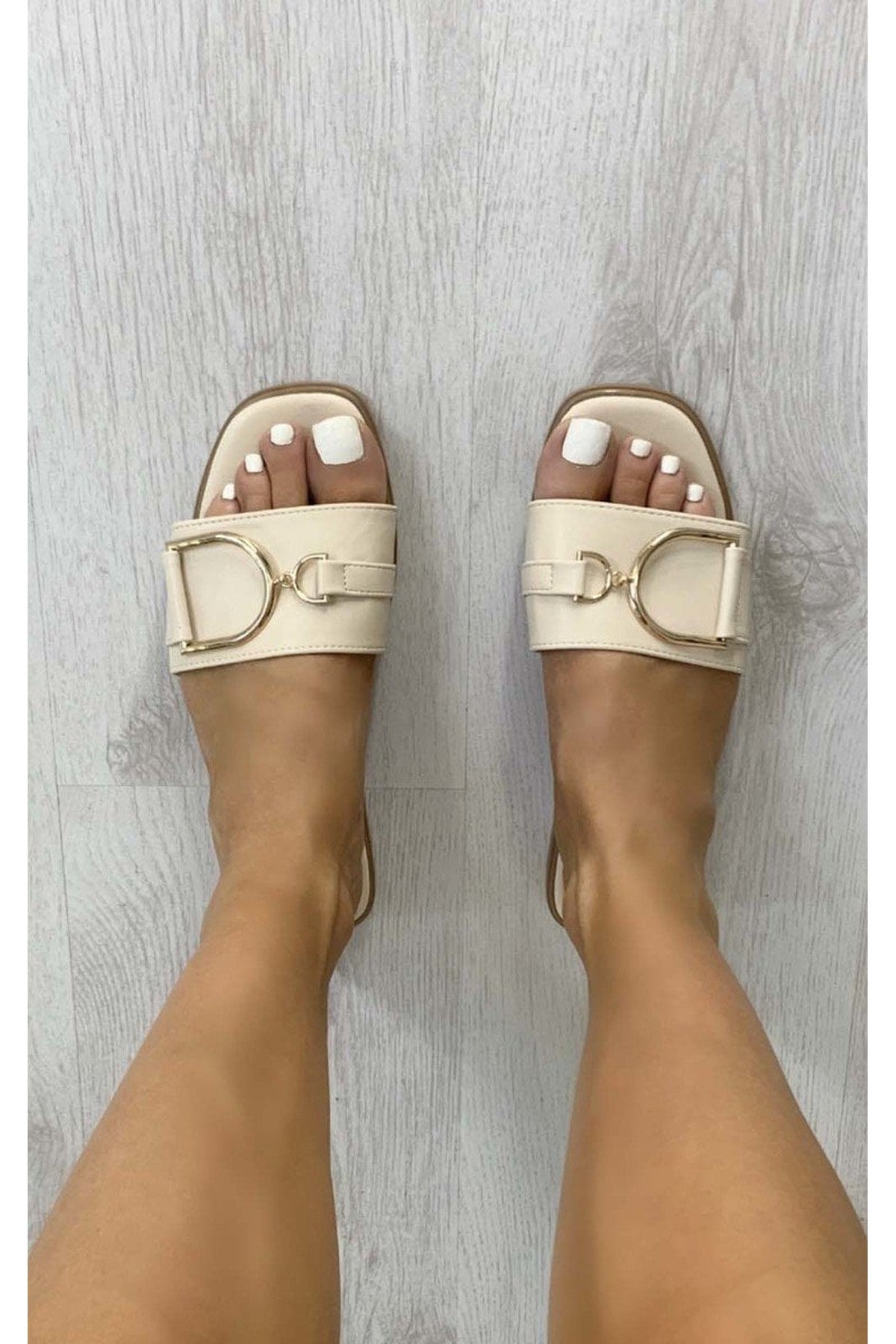 Ashleigh Gold Detail Sliders - Beige