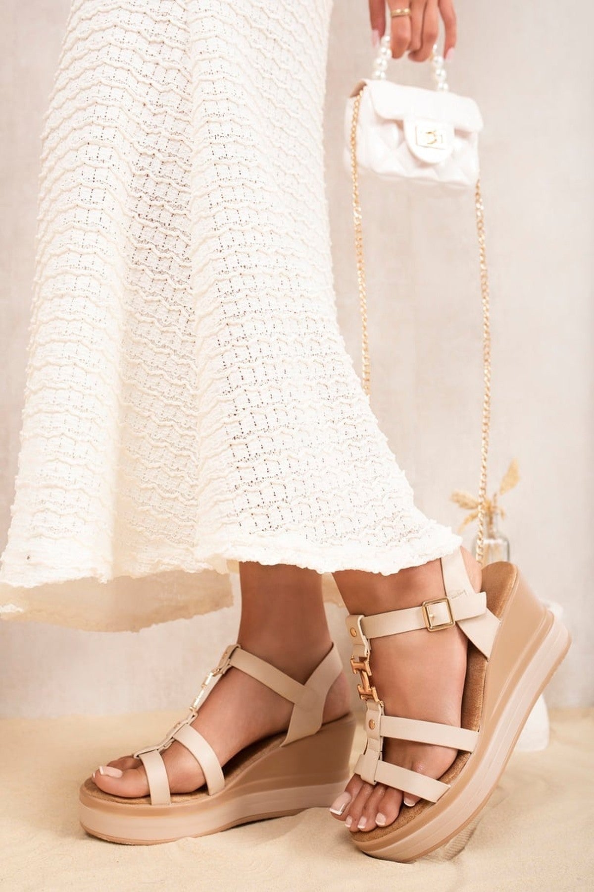 Ayla Strappy Platform Sandals With Buckle Detail - Beige